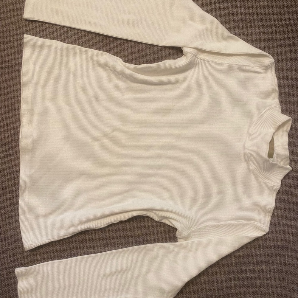 Funnel turtleneck white